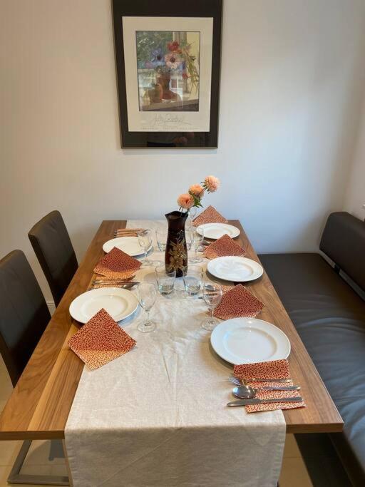 Luxury Apartment With Air Conditioning & Jaccuzzi Near Frankfurt Wiesbaden Hofheim am Taunus Exterior photo